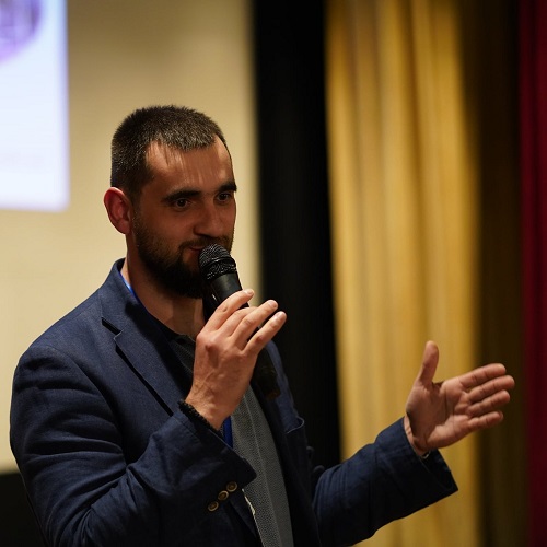 Святослав Ткаченко